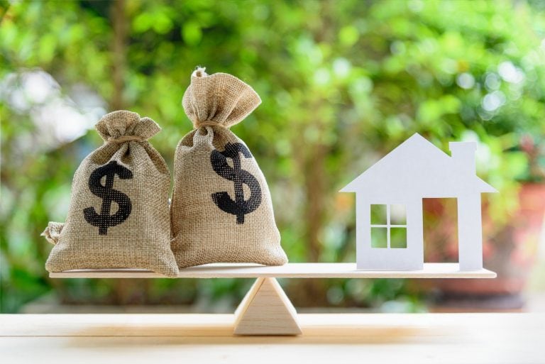 mortgage insurance vs homeowners insurance