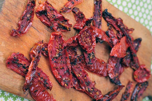 Sun dried tomatoes food for the stroke